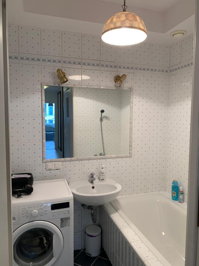 Perfect Location Two Bedrooms With Balkony Warsaw Ngoại thất bức ảnh