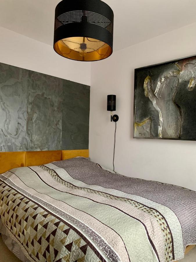 Perfect Location Two Bedrooms With Balkony Warsaw Ngoại thất bức ảnh