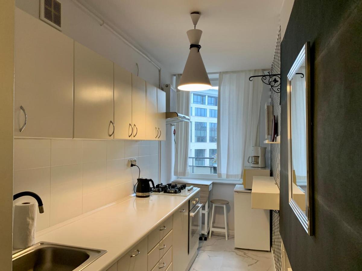 Perfect Location Two Bedrooms With Balkony Warsaw Ngoại thất bức ảnh